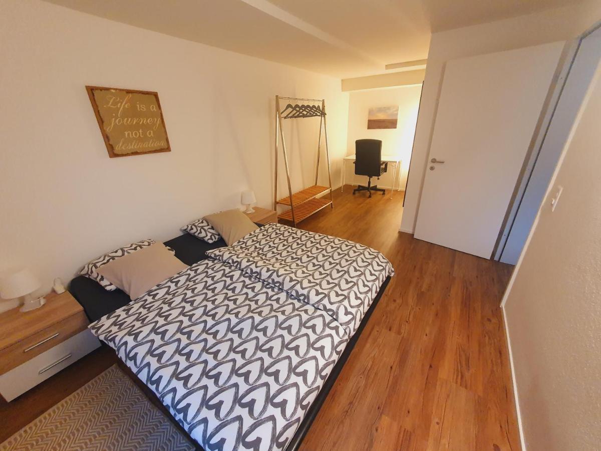 Neue Wohnung An Stadtrand Mit Parkplatz Ebikon Exteriér fotografie